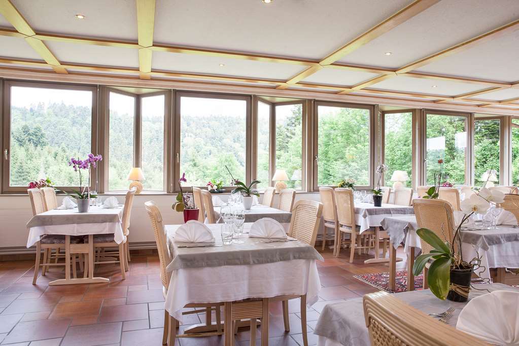 Og Neuhauser La Broque Restaurant photo